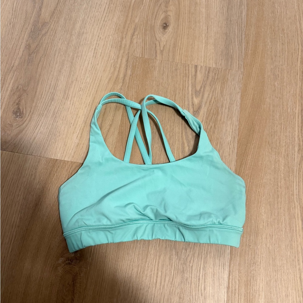 Lululemon energy bra size 4
